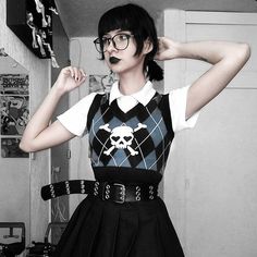 Gothic Mode, Argyle Print, Sleeveless Jumper, Girls Jumpers, Gothic Skull, Plaid Sweater, Style Punk, Knitted Tops