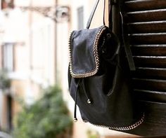 Stella McCarthy Falabella Shaggy Deer Backpack - It's already a classic #stellamccartney #stellabackpack #falabellabackpack #shaggydeer #stellamccartneysirtcantasi #stellafalabella #bossamia #shopbossamia #ootd #fashion #weekendstyle #fashionweek #nisantasi #atasehir Stella Mccartney Falabella, Ootd Fashion, Ankara, Leather Backpack, Stella Mccartney, Fashion Backpack, Deer, Ootd, Backpacks