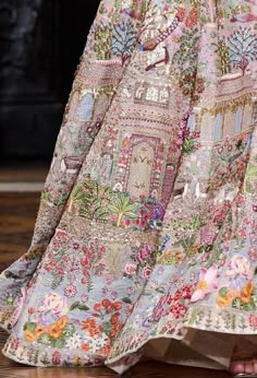 Rahul Mishra, Robes D'occasion, Traditional Indian Outfits, Stylish Dress Book, Lehenga Designs, Indian Fashion Dresses, Desi Fashion, Embroidery Fashion