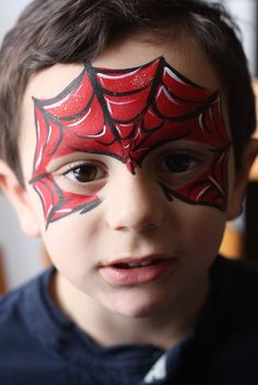 Easy Spiderman Face Paint, Spiderman Face Paint, Spider Man Face Paint, Spiderman Makeup, Superhero Face Painting, Mask Face Paint, Halloweenský Makeup