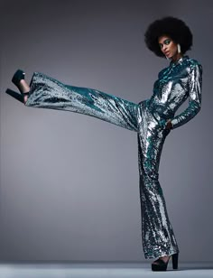 Metallic Fashion Editorial, 79s Fashion, 70s Fashion Editorial, Disco Shoot, Moda Disco, 70s Fashion Disco, Photographie Indie, Metallic Fashion