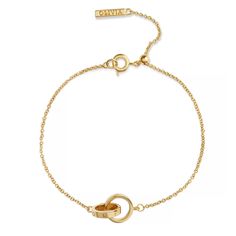 introducing the classics - the keep-forever pieces you can wear all day, every day, all season long. stunning in its simplicity and boasting the highest quality materials and design, this sweet interlink chain bracelet is minimal, modern and timeless. featuring a clasp fastening for the ultimate adjustability, this sweet gold-plated piece is yours to treasure. Classic Things Aesthetic, Meaningful Bracelets, Silver And Gold Bracelet, Braclets Gold, Good Jewelry, Floral Watches, Designer Bracelet, Designer Bracelets, Jewelry Brands