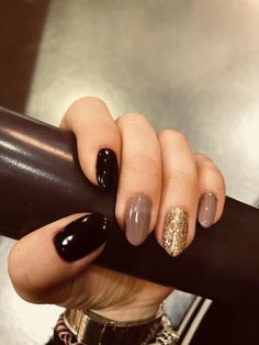 Nail Ideas For New Years, Holiday Nail Ideas, New Year Diy, Diva Nails, Holiday Nail, Nail Idea, Really Cute Nails, Healthy Nails, Fabulous Nails