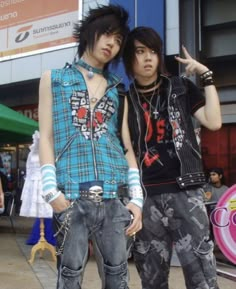 Gyaru Fashion, Y2k Emo, Japanese Street Fashion, J Fashion, 인물 사진, Harajuku Fashion