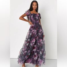 New With Tags Lulus Maxi Dress In A Size Small. Unaltered And Unworn. First True To Size. Sold Out Online. Floral Organza Dress, Long Dress Floral, Lulus Maxi Dress, Romantic Floral Print, Lulu Fashion, Organza Dress, Adhesive Bra, Straight Neckline, Tiered Maxi Dress