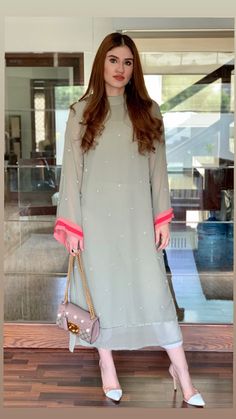 Georgette Pakistani Kurtis, Georgette Pakistani Suits, Plain Dress Designs Pakistani, Formal Pakistani Dresses, Simple Pakistani Dresses Casual Design, Tunic Hijab Style, Tunic Hijab, Casual Pakistani Outfits Simple, Pakistani Formal Dresses