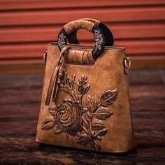 Leather Bags Women, Luxury Tote Bags, Flower Handbag, Vintage Crossbody Bag, Beautiful Handbags, Handmade Handbags, Leather Bags Handmade, Genuine Leather Bags, Chic Clothes