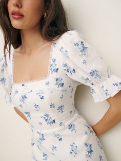 Honeymoon Outfits & Dresses | Reformation Reformation Evianna Dress, Aliexpress Dresses, Soft Feminine Outfits, Pinterest Wardrobe, Korean Fashion Outfits, Clothing Details, Frock Design, Basic Dress