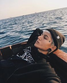 Dp For Instagram Men, Masc Girls, Dp For Instagram, Tomboy Outfit Ideas, Tomboy Aesthetic, Boyish Girl