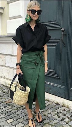 Fashion Outfits Winter, Fashion Outfit Ideas, Outfit Ideas Summer, Outfits For Work, Summer Outfits Women Over 40, Outfits Woman, Summer Outfits For Moms, Summer Outfits Men, Outfits Winter