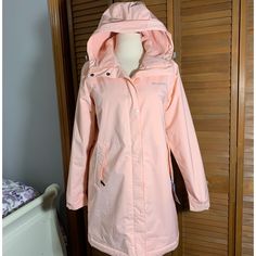 Size S Fur Lined Raincoat By Columbia. The Clermont Style Raincoat Is Light Pink With 2 Zip Pockets On Outside And 1 Inside Zip Pocket. This Super Cute Raincoat Has Two Way Zipper And Measures 31” From Shoulder To Hem, 26” Sleeve Length, 23” From Underarm To Underarm, And 23” Across Bottom When Zipped. Nwt Long Sleeve Raincoat For Cold Weather Spring, Spring Cold Weather Long Sleeve Raincoat, Spring Long Sleeve Cold Weather Raincoat, Pink Rain Coat, Cute Raincoat, Cute Raincoats, Pink Raincoat, Raincoat Outfit, Winter Coat Outfits