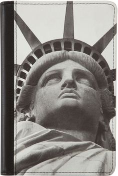 a black and white photo of the statue of liberty