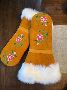 Fur Mittens, Native American Crafts, Mittens Pattern