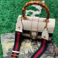 100% Authentic Pre-Owned Item Does Include A Dust Bag Red Bamboo, Bamboo Top, Bags Gucci, Gucci Bags, Gucci Dionysus, Gucci Bag, Top Handle, White Blue, Red White