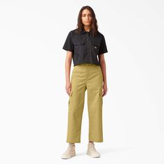 Women's Regular Fit Cargo Pants - Dickies US Dickies Outfit, Dickies Cargo Pants, Fit Cargo Pants, Uniform Style, Cropped Cargo Pants, Dickies Women, Dickies Pants, Short Sleeve Jumpsuits, Uniform Fashion