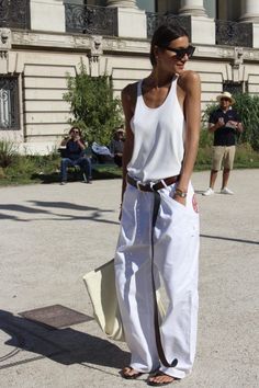 Stile Boho Chic, Paris Fashion Week Street Style, Outfit Jeans, Mode Casual, Looks Street Style, Street Style Paris, Looks Chic, Low Rise Jeans, 가을 패션