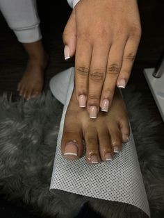 Red Acrylic Nails Short, Nurse Nails, Slay Nails, Acrylic Nails Short, Short French Tip Nails, Red And White Nails, White Tip Nails, Gel Toe Nails, Acrylic Toes