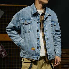 Denim Jacket For Men, Buttoned Cardigan, Casual Denim Jacket, Denim Jacket Fashion, Top Streetwear, Black Denim Jacket, Denim Jacket Men, Denim Jackets, Denim Coat