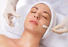 Skin Script, Peeling Facial, Chemical Exfoliation, Laser Clinics, Peeling Skin, Chemical Peel, Skin Care Solutions, Diy Skin, Cosmetic Surgery