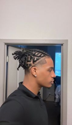 6 Braids Hairstyles Black Men, Locs With Fade, Invisible Locs Men, Black Men Twist Hairstyles, Locs Hairstyles Men, Twists Black Men Hair, Two Strand Twist Hairstyles, Cornrow Styles For Men