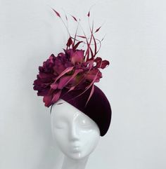 Fascinator Hats Outfit, Fascinator Hats Wedding, Royal Clothes, Fantastic Fashion, Kentucky Derby Fascinator, Ladies Hats, Philip Treacy, Bridal Fascinator, Fascinator Hairstyles