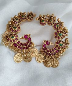 #peacockearrings, #goldjewelry , #jewelry #earringsdesigns #kasulaperu #bridalwear #bridaljewelry  #southindian #wedding #jewelrydesign Cooking Sweets, Baby Jewelry Gold, Bridal Things, Pineapple Wallpaper, Antique Necklaces Design, Antique Necklaces, Peacock Earrings, Princess Jewelry, Fancy Jewellery Designs