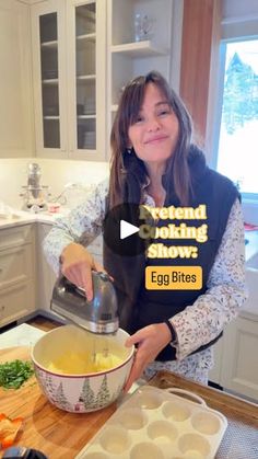 1.6M views · 64K reactions | I’m all for treats, especially…well, every day. But, IF the sugar has piled up in your veins, or IF your New Year’s resolutions include starting your morning with protein—here is a just right, super easy, make ahead breakfast (or snacky snack). Yes, these are inspired by Mr. Big Coffee; the recipe is from @lovelydelites. 

Egg Bites by @lovelydelites
Ingredients:
- 3 cups egg whites (I used half eggs/half whites)
- 1 cup cottage cheese
- 1 cup grated mozzarella cheese
- Salt + pepper to taste
- ¼ cup diced roasted or raw red bell pepper
- ¼ cup finely chopped spinach 
- Boiling hot water
- Cooking spray
.
Directions:
1. Preheat the oven to 350℉ and prepare a silicone muffin mold by generously coating it with non-stick spray. 
2. Finely chop the roasted or raw r