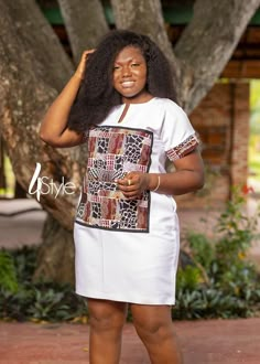 White Ankara Dress, Shirt Dress For Ladies, Ankara Shift Dress, Simple Dress Styles, Fancy Short Dresses, Ankara Short, White Shift Dress, Dresses For Ladies