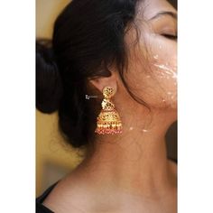 Shop The Prettiest Bridal Jhumkas Online Now! Gold Jhumka, Wedding Dress Types, Gold Jewelry Earrings, South Indian Bride