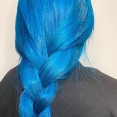 Electric Blue Hair Aesthetic, Lagoon Blue Hair, Bright Blue Hair Aesthetic, Cyan Blue Hair, Metallic Blue Hair, Blue Haircut