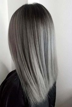 Cool Ways How to Wear Your Short Grey Hair ★ See more: http://lovehairstyles.com/cool-ways-wear-short-grey-hair/ Grey Hair Color Ideas, Short Grey Haircuts, Grey Hairstyles, Gray Hairstyles, Affordable Wigs, Gray Hair Cuts, Dye Ideas, Short Grey Hair, Colored Wigs