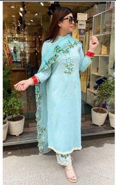 Kurti Designs Latest Cotton, Cotton Kurti Design, Suits Unique, Marriage Suit, Ladies Kurti Design, Pakistani Kurti Designs, Office Wear Kurtis, Punjabi Suits Designer Boutique, Embroidery Suits Punjabi