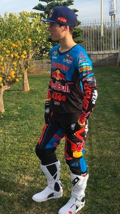 Motocross Outfits, Biker Costume, Guys With Braces, Biker Boy, Dirt Bike Gear, Hot Biker Guys, Found Photos