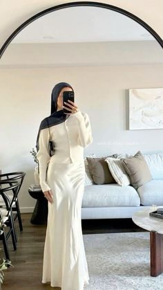 Modest White Dress Classy, Hijabi White Outfit, White Hijab Outfit Casual, Cute Modest Outfits Muslim, Modest Outfit Inspo Summer, Elegant Outfit Hijab, Classy Hijabi Outfits, White Dress Hijab Outfits, Hijab Party Outfit