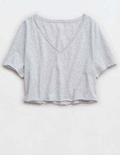 Aerie Cropped Beach T-Shirt Aerie Cropped Shirt, Basic Outfits Athletic, Beach Tops For Women, Hot Weather School Fits, Cute Casual Summer Outfits For Women, Blanco By Nature, Cute Cropped Sweaters, Cotton On Tops, Cute Dress Up Outfits For School