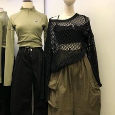 Giant Outfit, Y2k Mujer, Fits For Winter, Outfits Y2k, Glamour Dress, Fashion Design Drawings, Casual Style Outfits, Teen Fashion Outfits