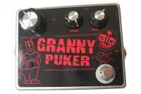 an electric guitar pedal with the words granny puker on it