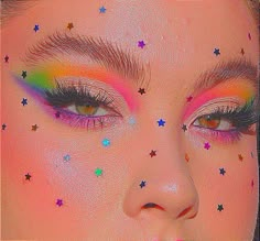 Stars Makeup Look, Stars Makeup, Indie Makeup, Rainbow Stars, Cute Eye Makeup, Pride Makeup, Rainbow Makeup