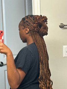 #knotlessboxbraids #knotless #knotlessboxbraidshairstyles #braids #braidstyles #braidedhairstylesforblackwomen #braidedhairstylestutorials #braidsforblackhair #brainteaser #protectivestyles #summerhairstyle #butterflytattoo Knotless Braids, Braided Hairstyles Tutorials, Braided Hairstyles For Black Women, Braid Hairstyles, Box Braids Hairstyles, Braids For Black Hair, Black Beauty, Protective Styles, Butterfly Tattoo