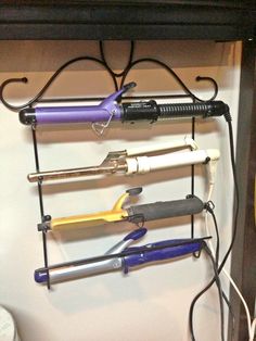 16 Clever Ways to Organize Hair Styling Tools Curling Iron Storage Ideas, Iron Storage Ideas, Organized Vanity, Curling Iron Storage, Hair Tool Storage, Rolling Pin Holder, Curling Iron Holder, Curling Wands