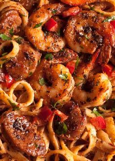 pasta with shrimp, peppers and parmesan cheese