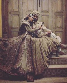 FaHaD hussayn Indian Bridal Portraits, Bridal Pakistani, Pakistani Lehenga, Bridal Trousseau, Asian Dresses, Pakistani Couture, Bride Photoshoot, Indian Brides