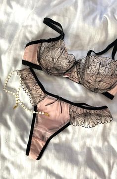 Pink Lingerie Set Flower Lingerie Set Bralette See Through - Etsy Matching Lingerie Sets, Cute Lingerie Sets, Flower Lingerie, Lingerie Shoot, Pink Bralette, Office Fashion Women