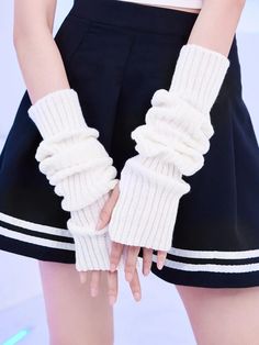 Is That The New Anime Solid Fingerless Gloves ??| ROMWE USA White Gloves Outfit, Fingerless Gloves Outfit, Aesthetic Gloves, Crochet Arm Warmers, Gloves Outfit, Fashion Gloves, New Anime