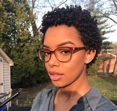 Glasses Haircut, Natural Hair Long, Big Chop Natural Hair, Hair And Glasses, Natural Hair Accessories, Twa Hairstyles