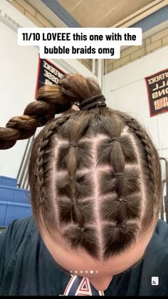 1 Side Braid Hairstyles, Fun Sport Hairstyles, Slick Back Basketball Hairstyles, Gym Braid Hairstyles, Braided Hairstyles Volleyball, Bubble Braids And Braids, Braid Soccer Hairstyles, Aesthetic Volleyball Hairstyles, Bubble Braid Into Bun