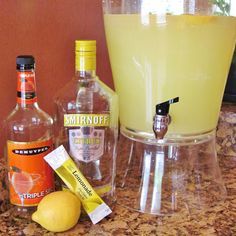 the ingredients to make a lemonade drink are on the counter