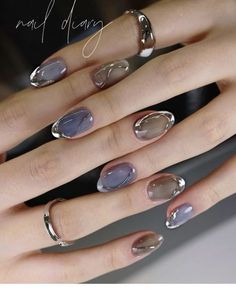 Nails Douyin, Vintage Prom Dresses, Nails Vintage, Dress Mid Length, Polka Dot Party, Graduation Gown, Minimal Nails, Casual Nails, Glow Nails