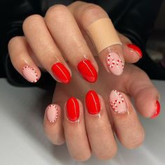 Subtle Christmas Nails, 22 Nails, Christmas Nails Design, Teen Nails, Holiday Acrylic Nails, Stunning Aesthetic, Girly Acrylic