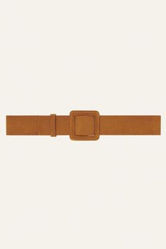 The BETTY leather belt is a ba&sh best seller and It'll light up all your looks. Available in different colors, this belt has a covered square buckle with no hook but a system which keeps it in place all day. A belt that's perfect with a shirt, a sweater, or a jacket as the mood strikes - Women's belt- Square buckle- Width, 4.3 cm- 100% suede Georgia May Jagger, Skirt And Sneakers, Suede Fabric, Suede Material, Buckle Belt, Small Accessories, Winter White, The Mood, Belts For Women